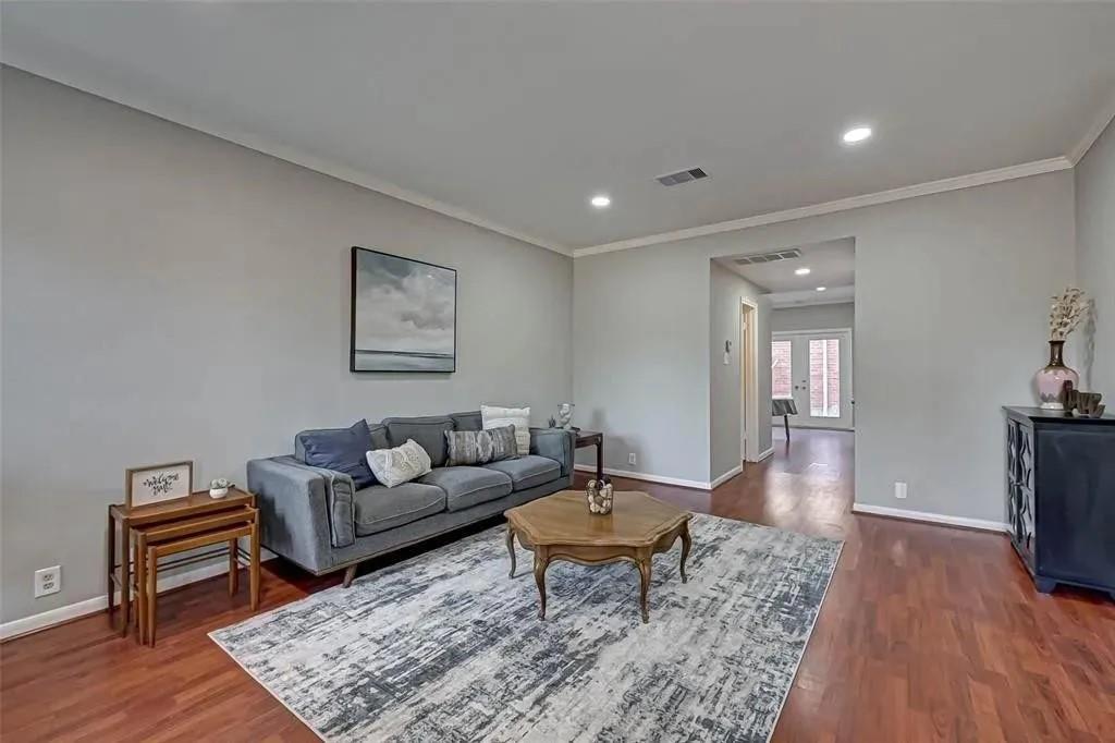 2604 Bering Drive 2604