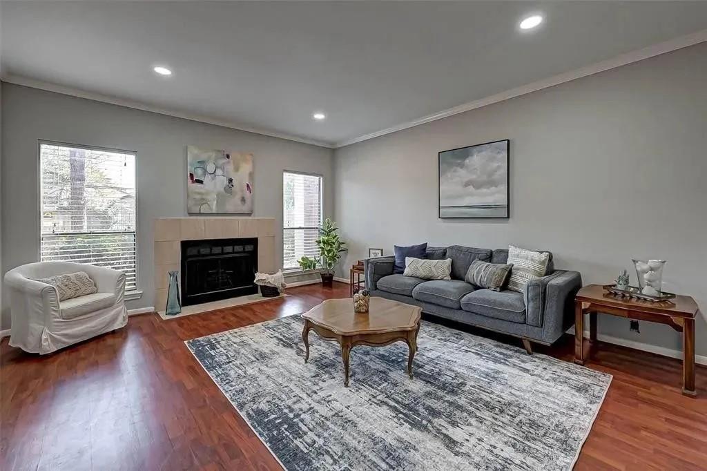 2604 Bering Drive 2604