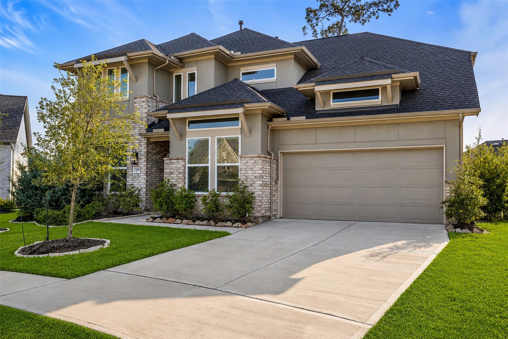 2916 Aspen Point Court