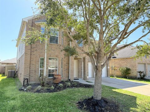 Photo of 246 Golden Grain Drive, Rosenberg, TX 77469 (MLS # 49012134) Photo of 246 Golden Grain Drive, Rosenberg, TX 77469 (MLS # 49012134)