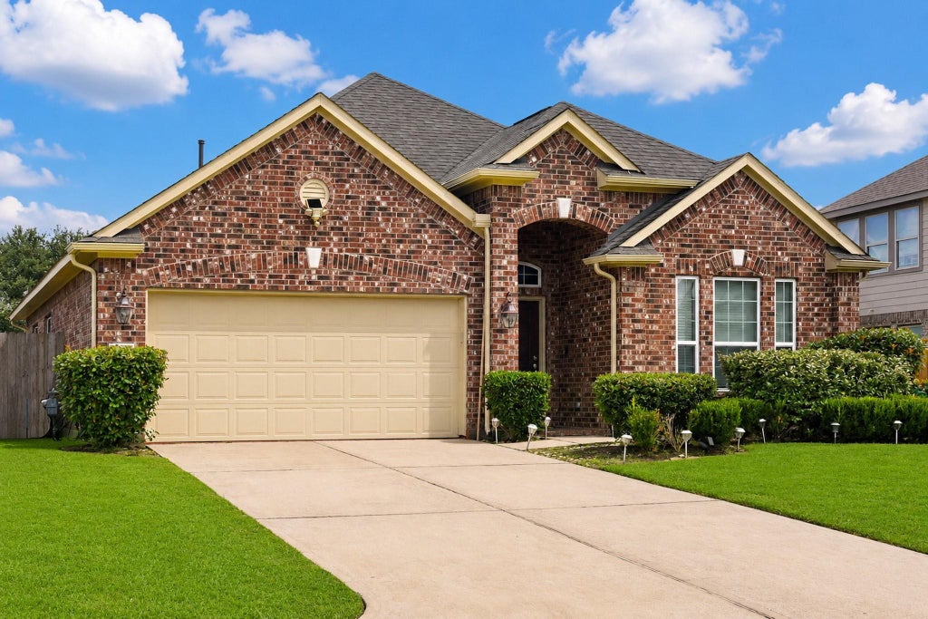 Photo of 2232 Ivy Wall Drive, Conroe, TX 77301 (MLS # 83876718)
