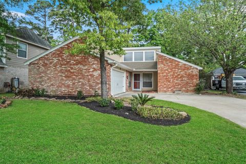 Photo of 11906 Stillwater Drive, Houston, TX 77070 (MLS # 34458558)