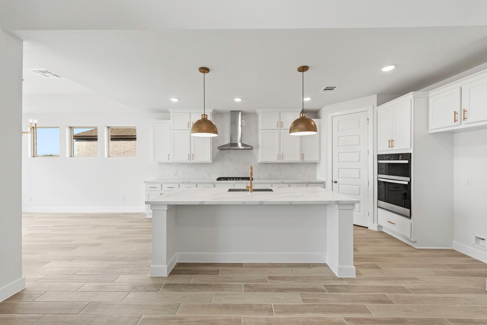6431 Redwood Forest Drive