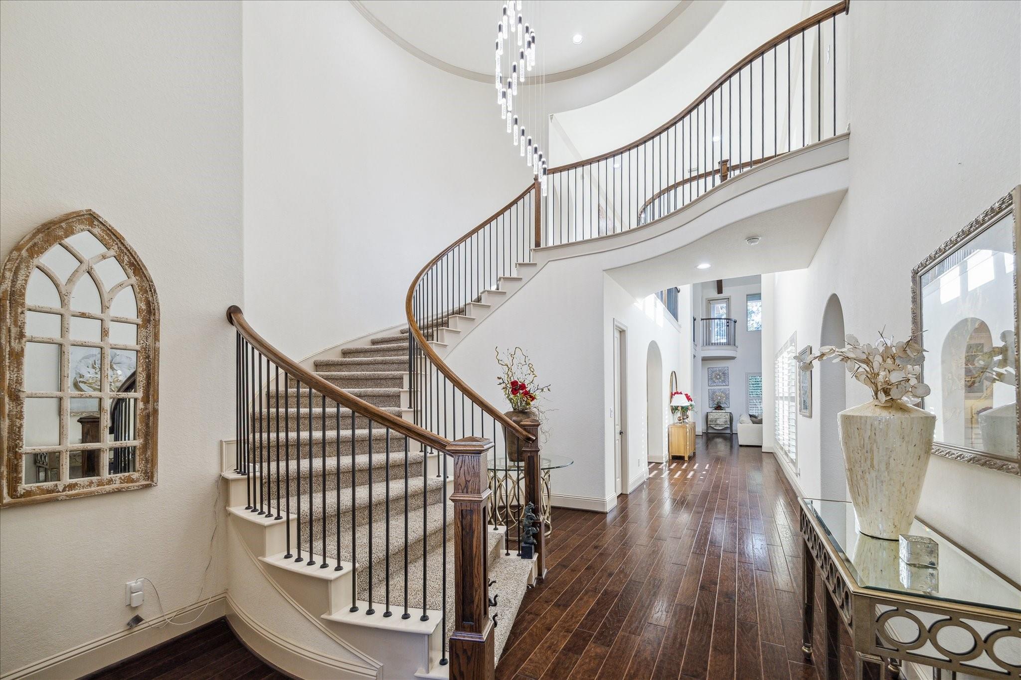 6007 Abercombie Lane