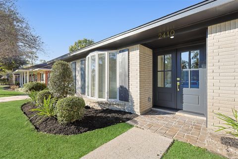 Photo of 2410 Del Norte Street, Houston, TX 77018 (MLS # 27741544)