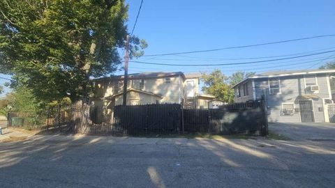 6502 W Montgomery Road Houston TX 77091
