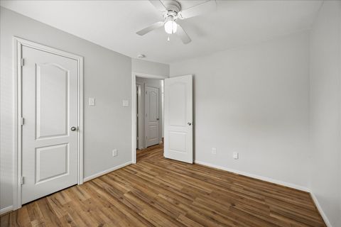 Tiny photo for 431 De Coster Boulevard, Alvin, TX 77511 (MLS # 28633274)