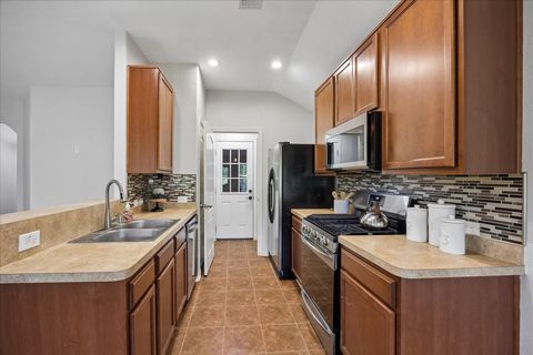 Tiny photo for 431 De Coster Boulevard, Alvin, TX 77511 (MLS # 28633274)