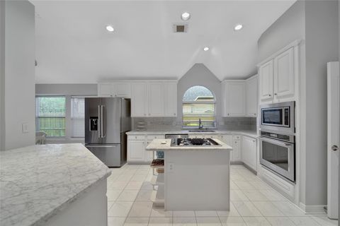 Tiny photo for 12126 Laguna Pointe Lane, Houston, TX 77041 (MLS # 27777510)