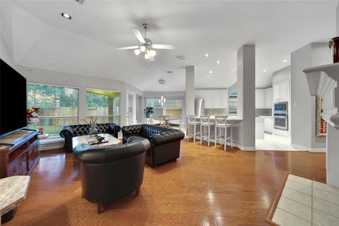 Tiny photo for 12126 Laguna Pointe Lane, Houston, TX 77041 (MLS # 27777510)