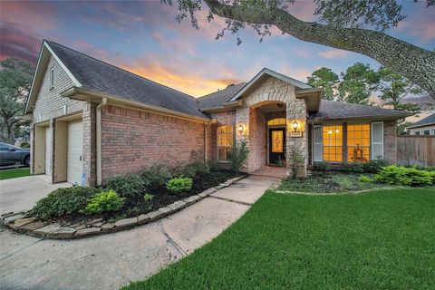 Tiny photo for 12126 Laguna Pointe Lane, Houston, TX 77041 (MLS # 27777510)