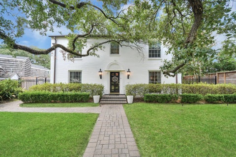 Photo of 2149 Stanmore Drive, Houston, TX 77019 (MLS # 98218599)