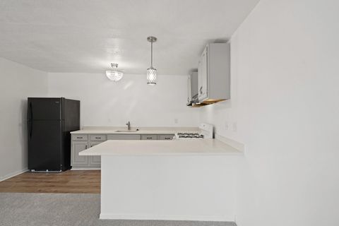 Photo of 602 S 3rd Street #B, La Porte, TX 77571 (MLS # 28556236) Photo of 602 S 3rd Street #B, La Porte, TX 77571 (MLS # 28556236)