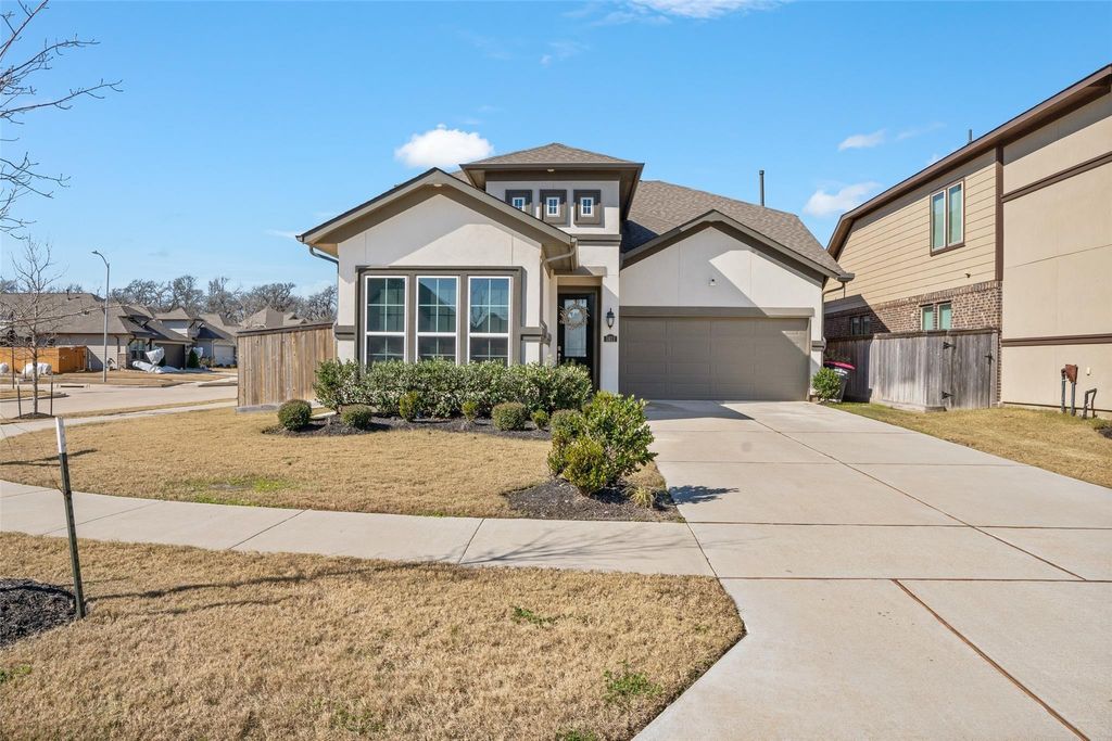 Photo of 1811 Smithers Landing Drive, Richmond, TX 77469 (MLS # 48388826)