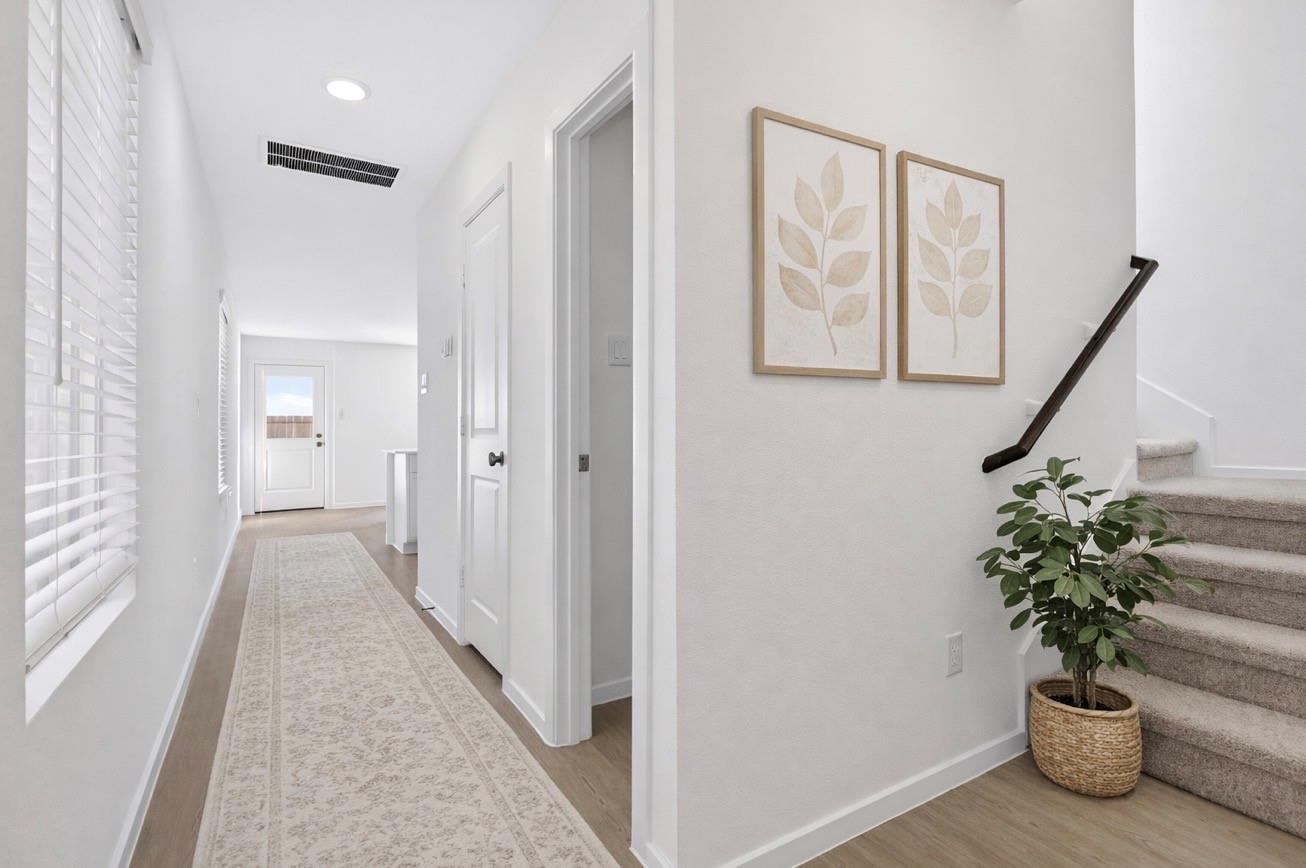 914 Pertuso Lane