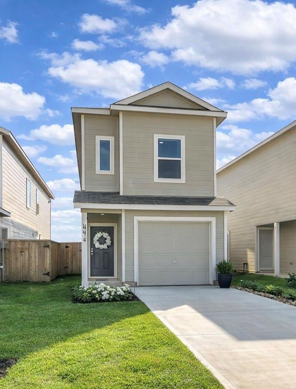 Photo of 914 Pertuso Lane, Huffman, TX 77336 (MLS # 39376753)