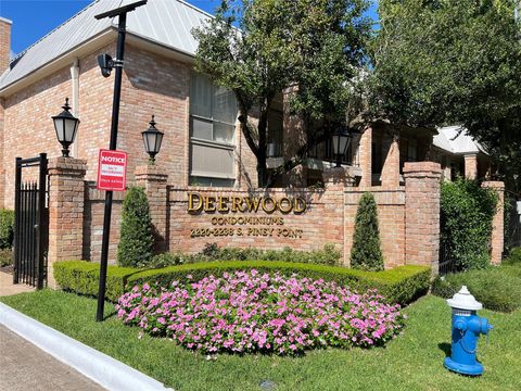 Photo of 2230 S Piney Point Road #219, Houston, TX 77063 (MLS # 92139955)