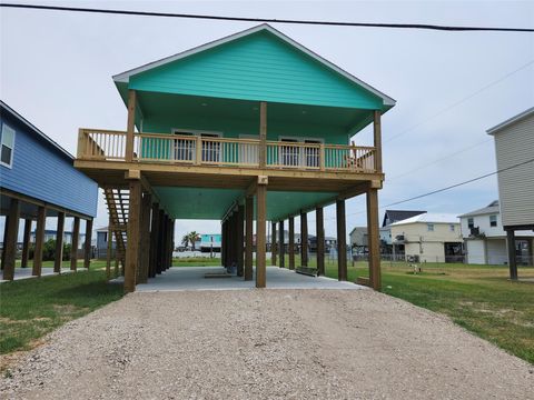 Photo of 523 Thunder Road, Surfside Beach, TX 77541 (MLS # 90039269)