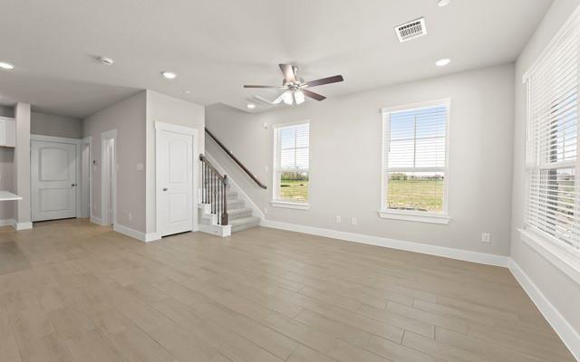 2738 Mariposa Creek Drive