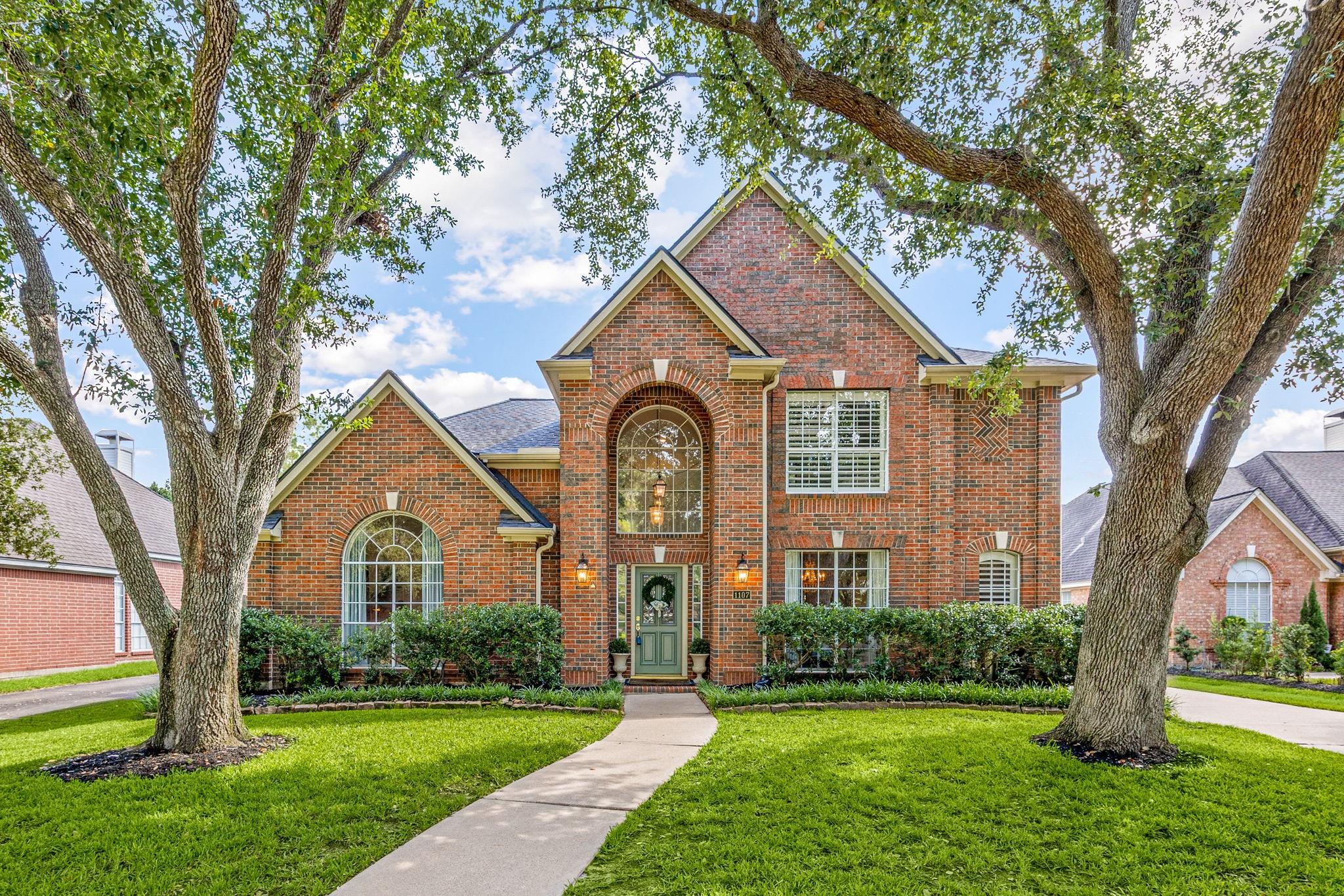 1107 Rosemeadow Drive