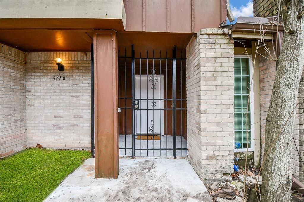 Photo of 12569 Wellington Park Drive, Houston, TX 77072 (MLS # 65419553)