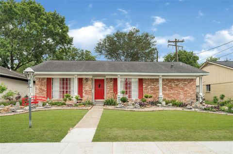 Photo of 11826 Oceanview Street, Houston, TX 77071 (MLS # 43904579)