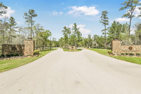 Photo of 4 Sundog Road, Huntsville, TX 77340 (MLS # 56865207)