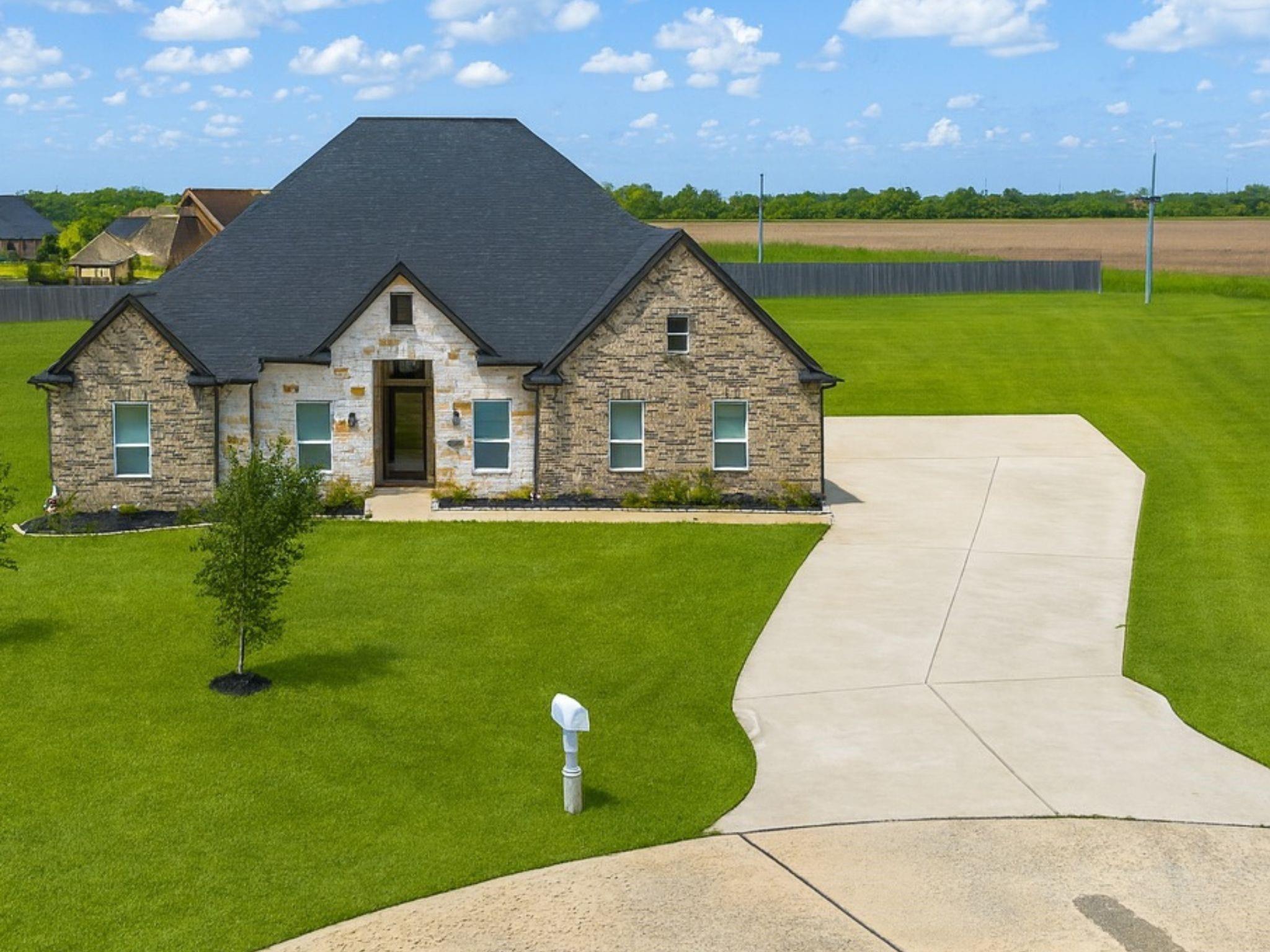 27910 Park Cove Court