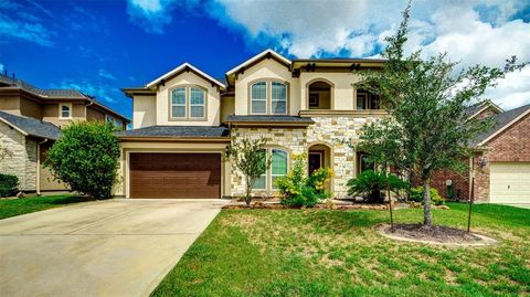 Photo of 106 Bella Sole, Shenandoah, TX 77381 (MLS # 22822400)