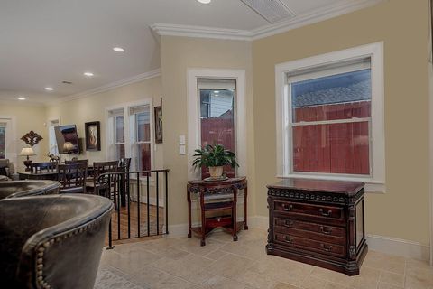 Tiny photo for 1215 W Bell Street, Houston, TX 77019 (MLS # 7948398)