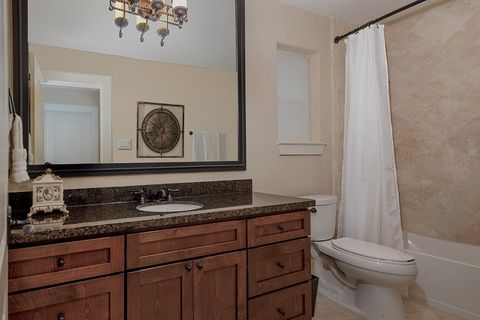 Tiny photo for 1215 W Bell Street, Houston, TX 77019 (MLS # 7948398)