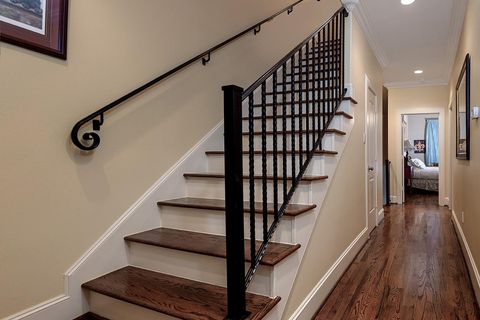 Tiny photo for 1215 W Bell Street, Houston, TX 77019 (MLS # 7948398)