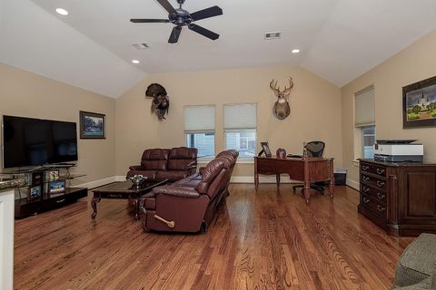 Tiny photo for 1215 W Bell Street, Houston, TX 77019 (MLS # 7948398)
