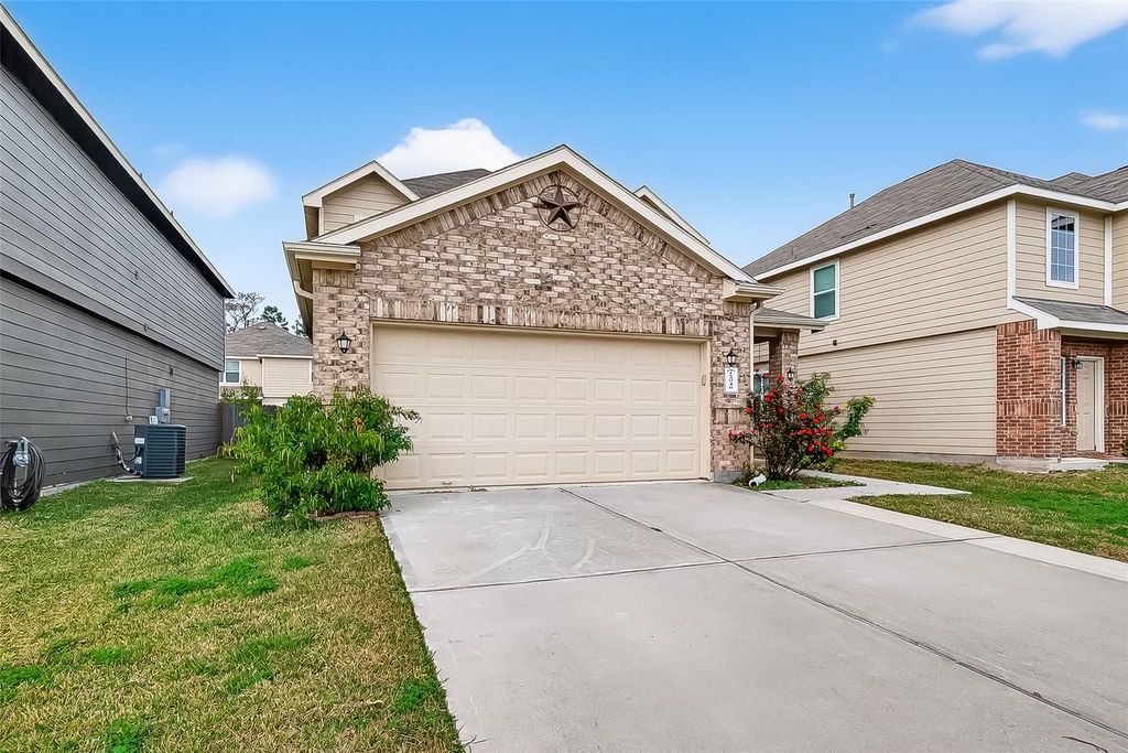 Photo of 25048 Adams Canyon Drive, Porter, TX 77365 (MLS # 10608475)