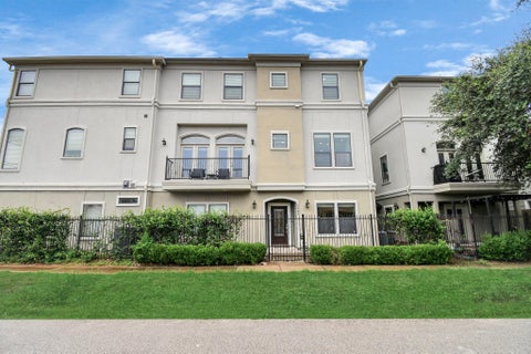Photo of 5443 Kansas Street, Houston, TX 77007 (MLS # 14957062)