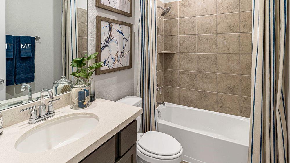 1319 N Yellow Rose Court