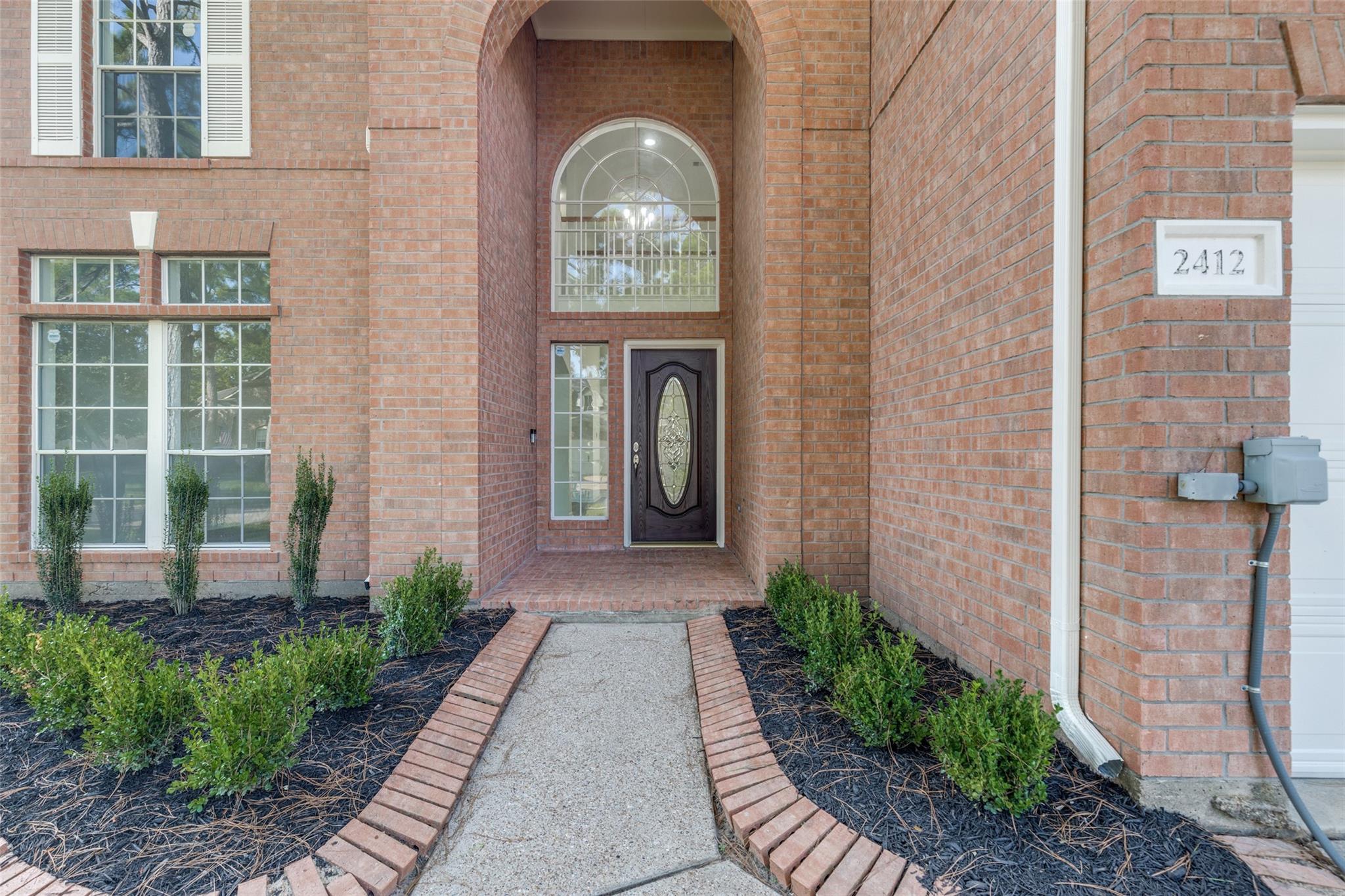 2412 Piney Woods Drive