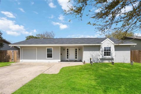 Photo of 7150 Mobud Drive, Houston, TX 77074 (MLS # 56645645)