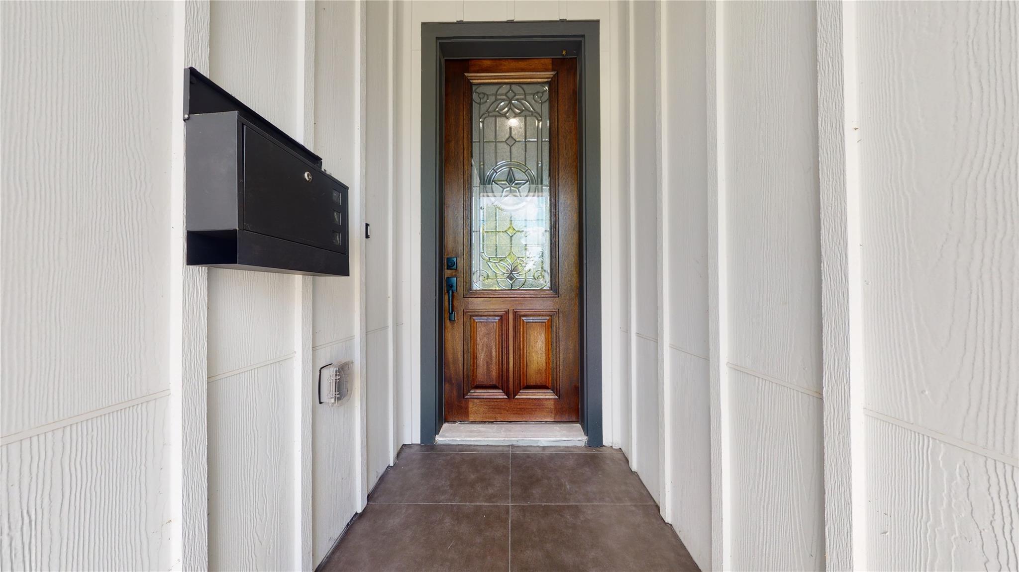 806 E 39th Street A