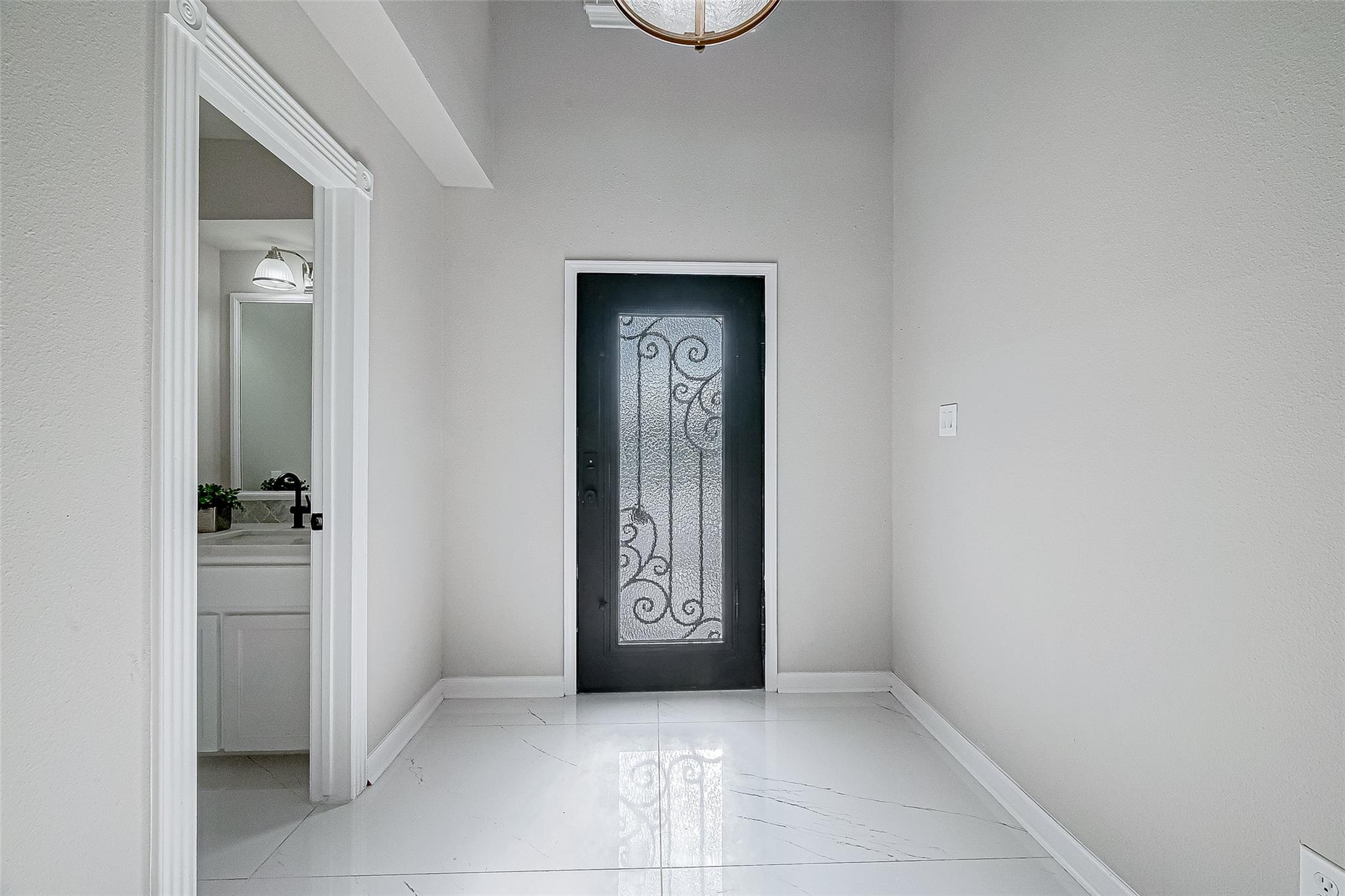 3102 Glenn Lakes Lane