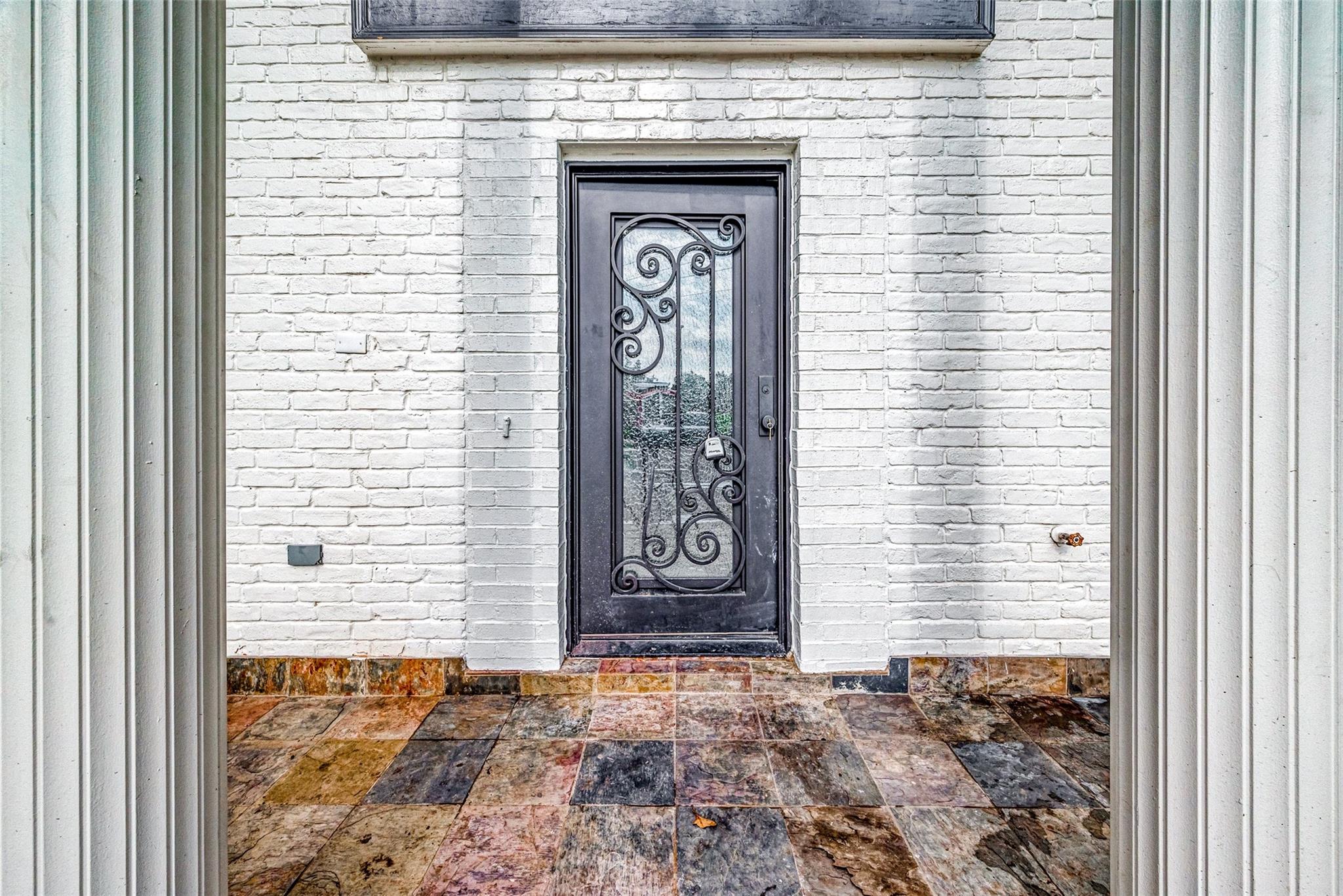 3102 Glenn Lakes Lane