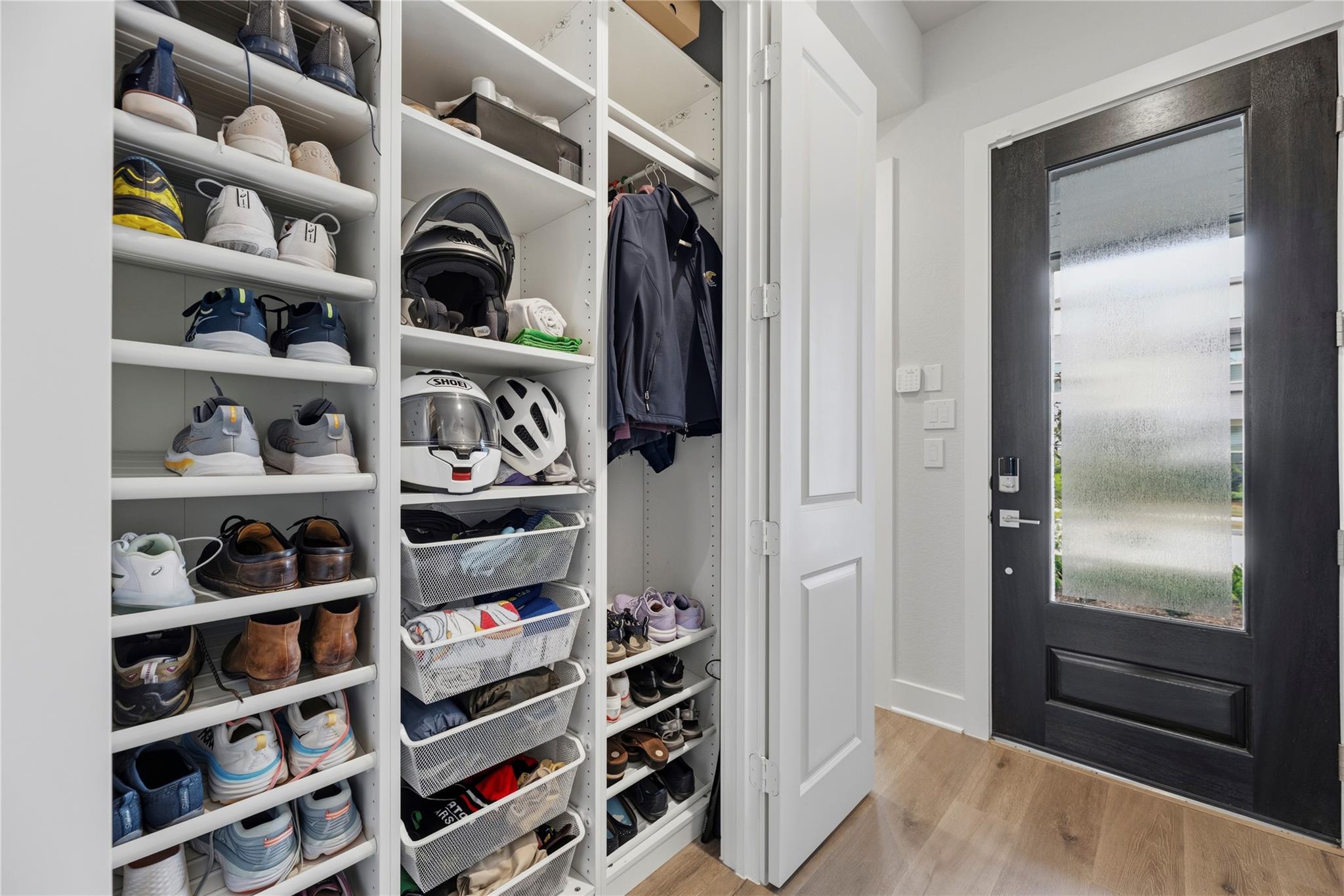 19907 Curved Steel Drive