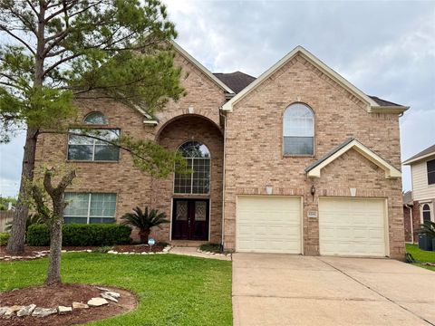 Photo of 1206 Riverchase Drive, Richmond, TX 77469 (MLS # 14376183)