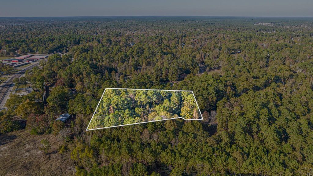 Photo of 0 Broken Arrow, Onalaska, TX 77360 (MLS # 89938918)