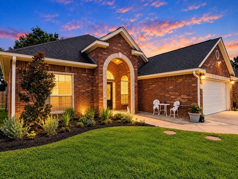 Photo of 519 Oleander Street, Lake Jackson, TX 77566 (MLS # 62764464)