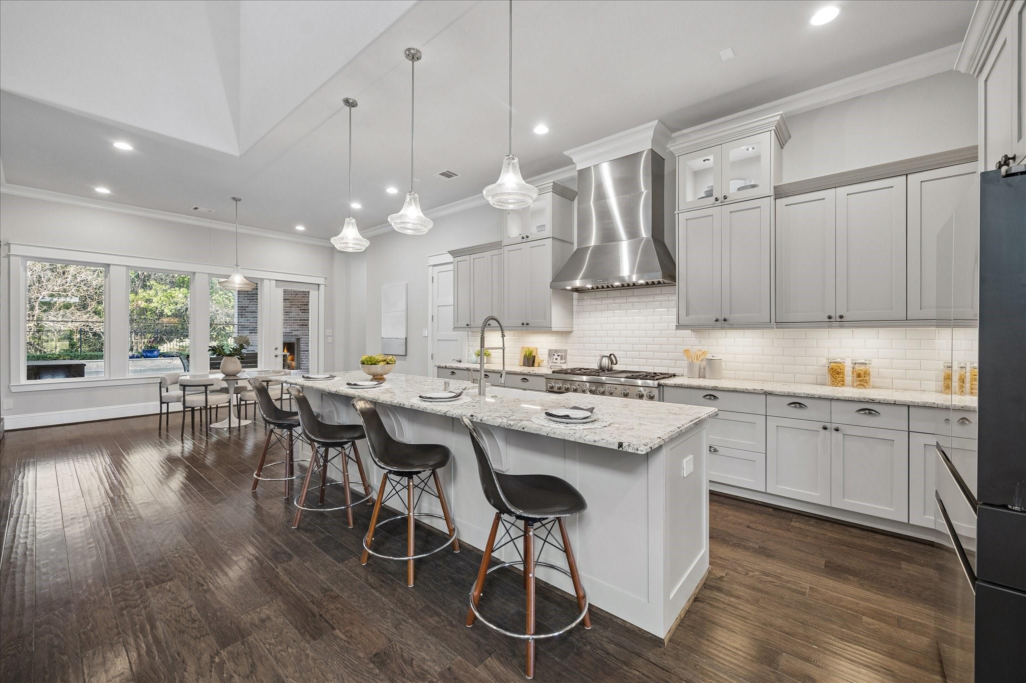 Conroe, Texas, 77384, United States, 5 Bedrooms Bedrooms, ,5 BathroomsBathrooms,Residential,Active,2028160