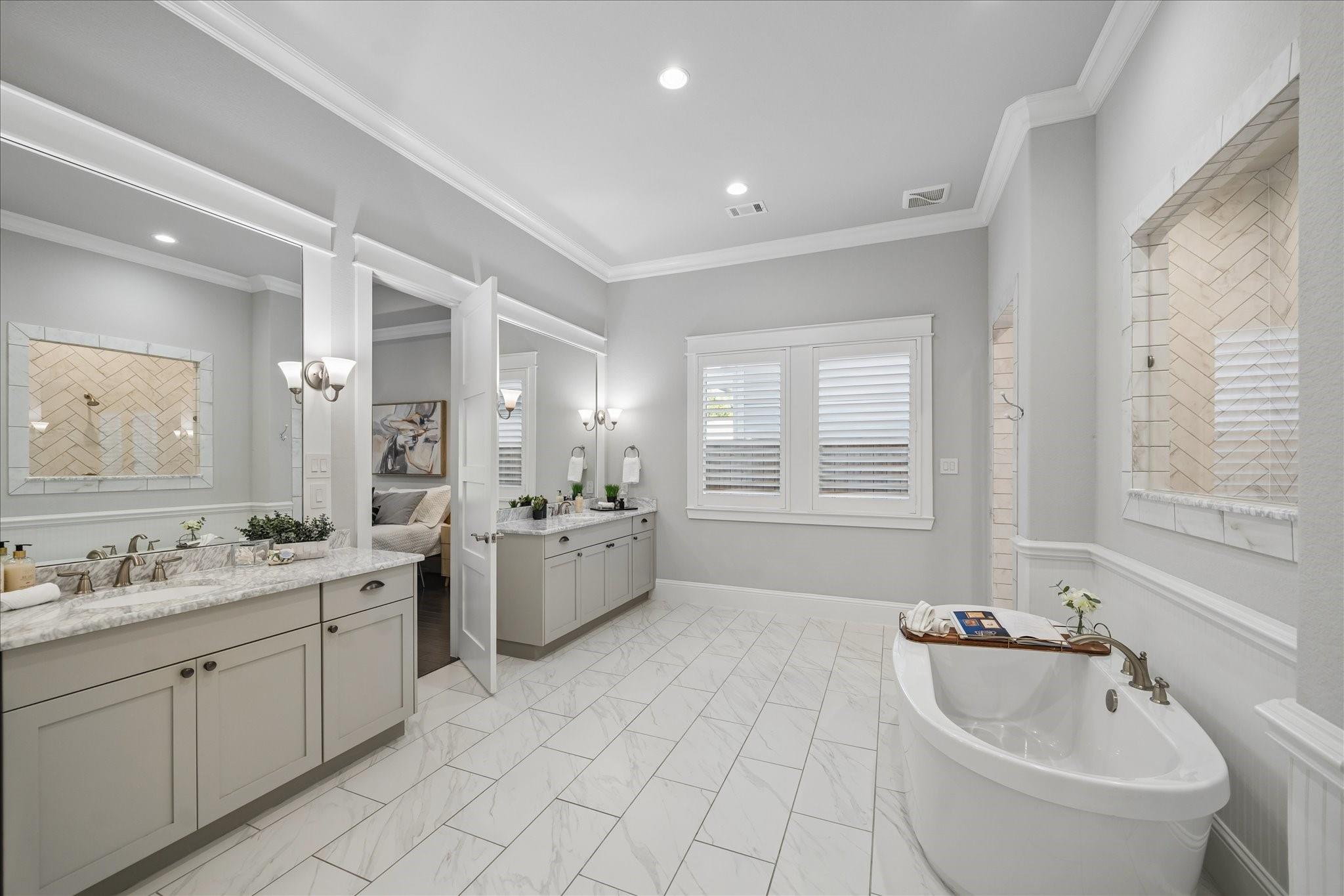 Conroe, Texas, 77384, United States, 5 Bedrooms Bedrooms, ,5 BathroomsBathrooms,Residential,Active,2028160