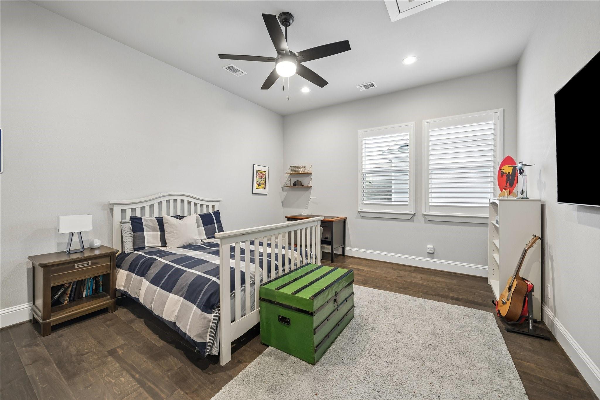Conroe, Texas, 77384, United States, 5 Bedrooms Bedrooms, ,5 BathroomsBathrooms,Residential,Active,2028160