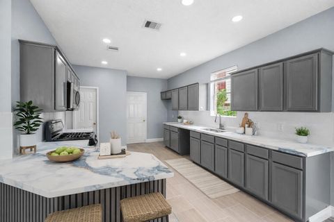 Photo of 2623 Pine Shadows Drive, Sugar Land, TX 77479 (MLS # 40702886)