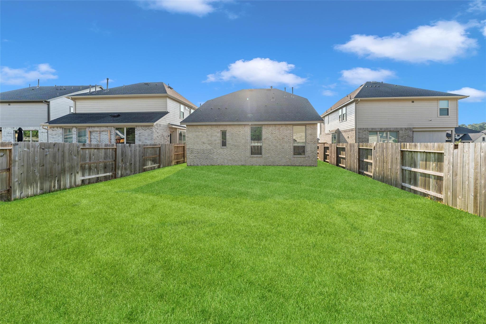 1426 Northwood Bluff Lane